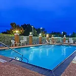 Holiday Inn Express Hotel & Suites Beaumont Northwest By Ihg