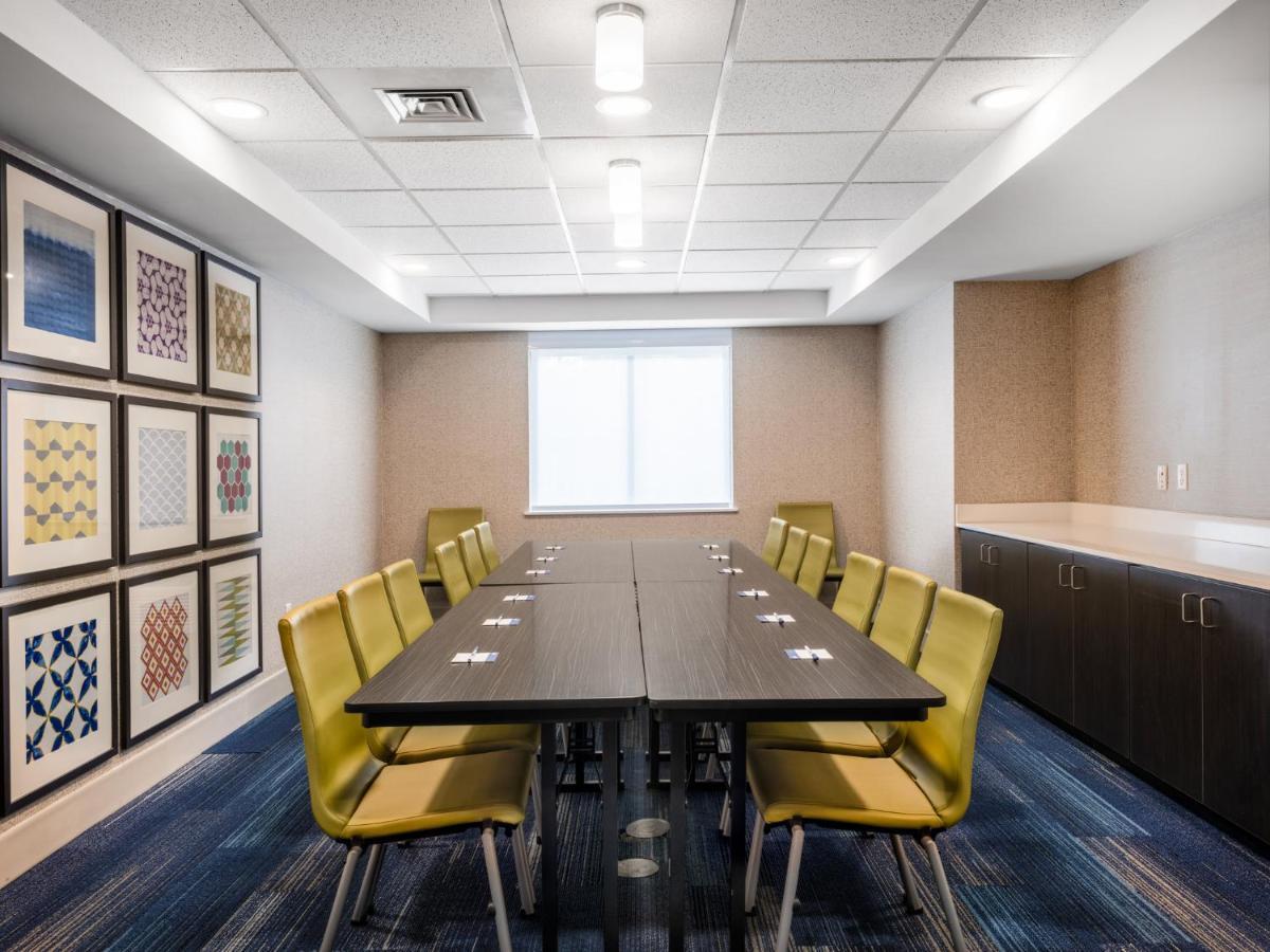 Express & Northwest By Ihg Hotel