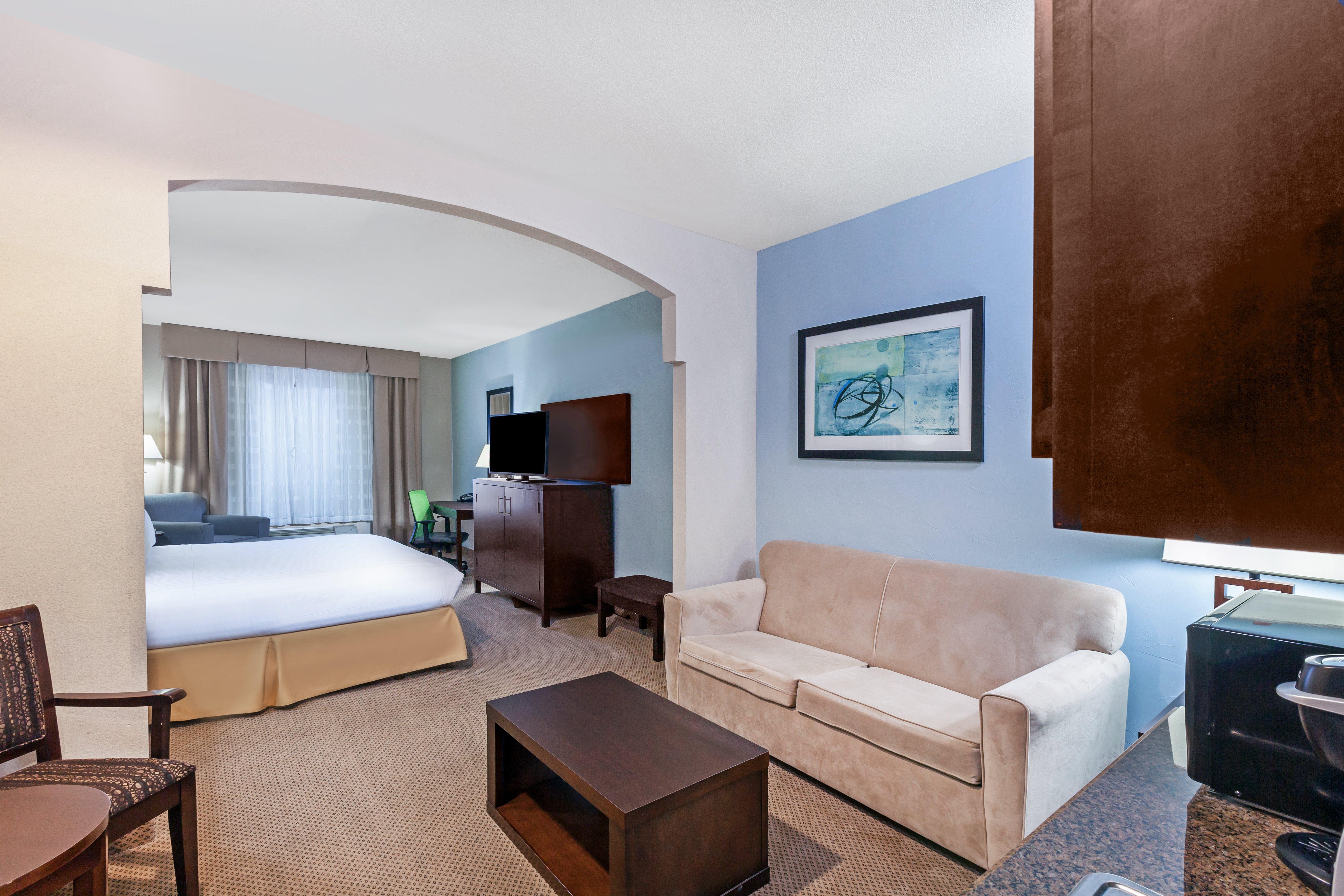 Express & Northwest By Ihg Hotel 2*